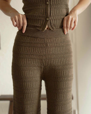 ROOTS Trousers