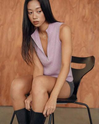 NOTCH Zipper Sleeveless top